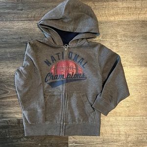 🔷3/$18🔷 The Children’s Place zip up hoodie